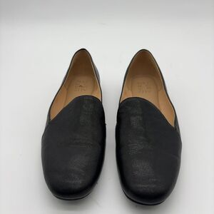Naturalizer Tumbled Leather Loafers